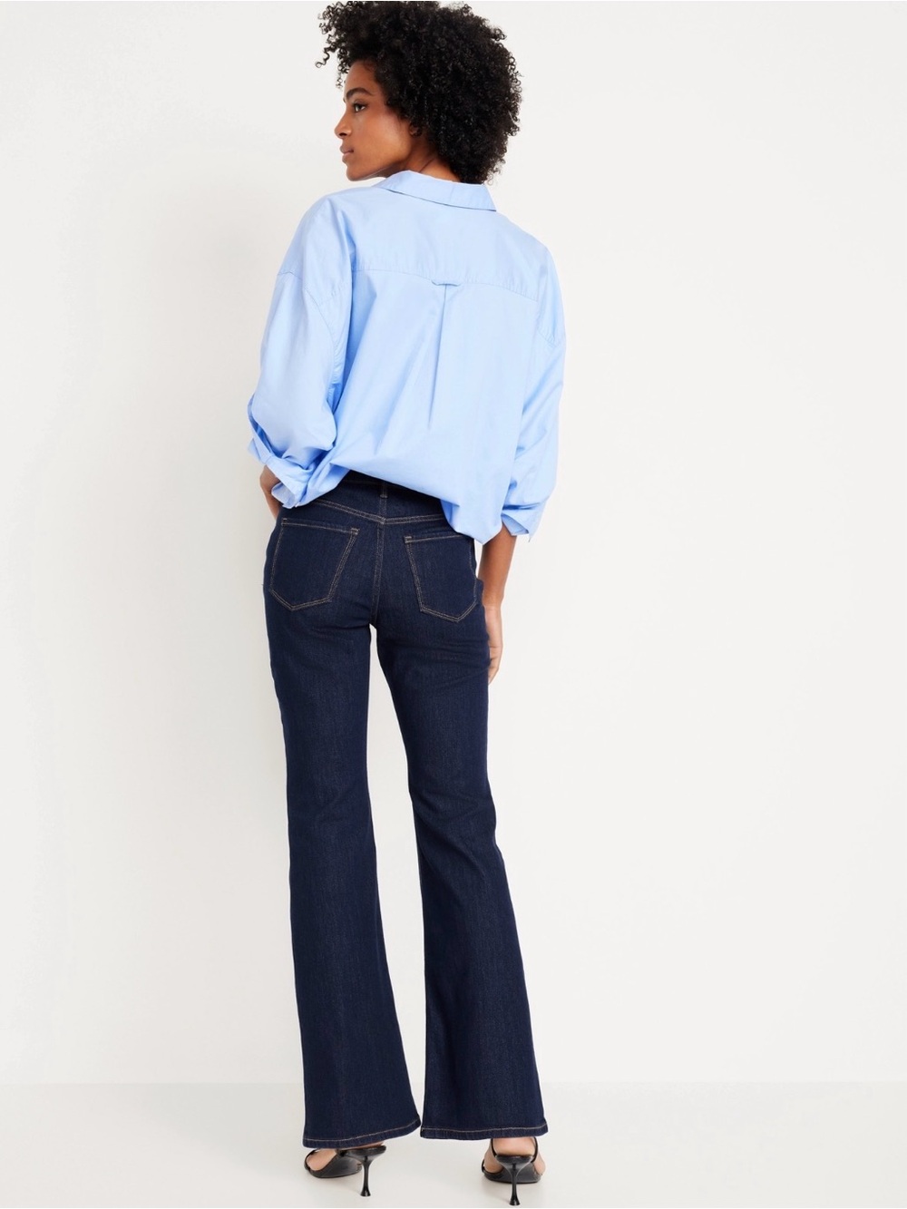 Old Navy High-Waisted Wow Flare Jeans Dark Wash 12 Short - Picture 6 of 7
